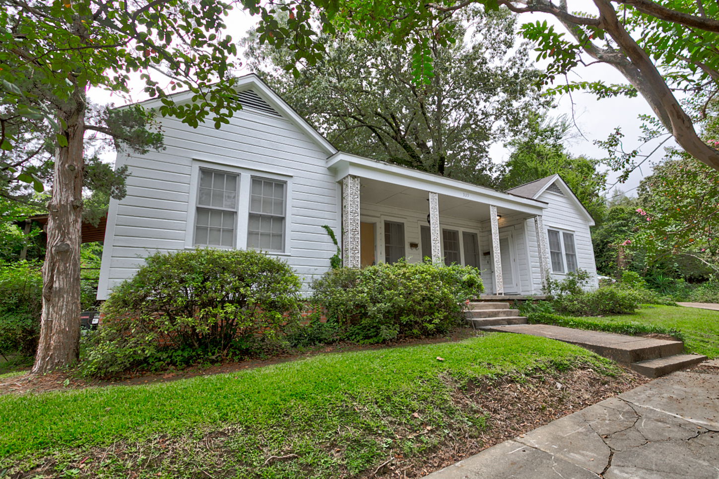 939 Poplar Boulevard - 2